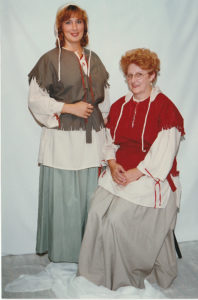 Location de déguisements, de costumes et d’accessoires Médiévaux Robe de paysanne| Boutique Kat-Lyn Québec